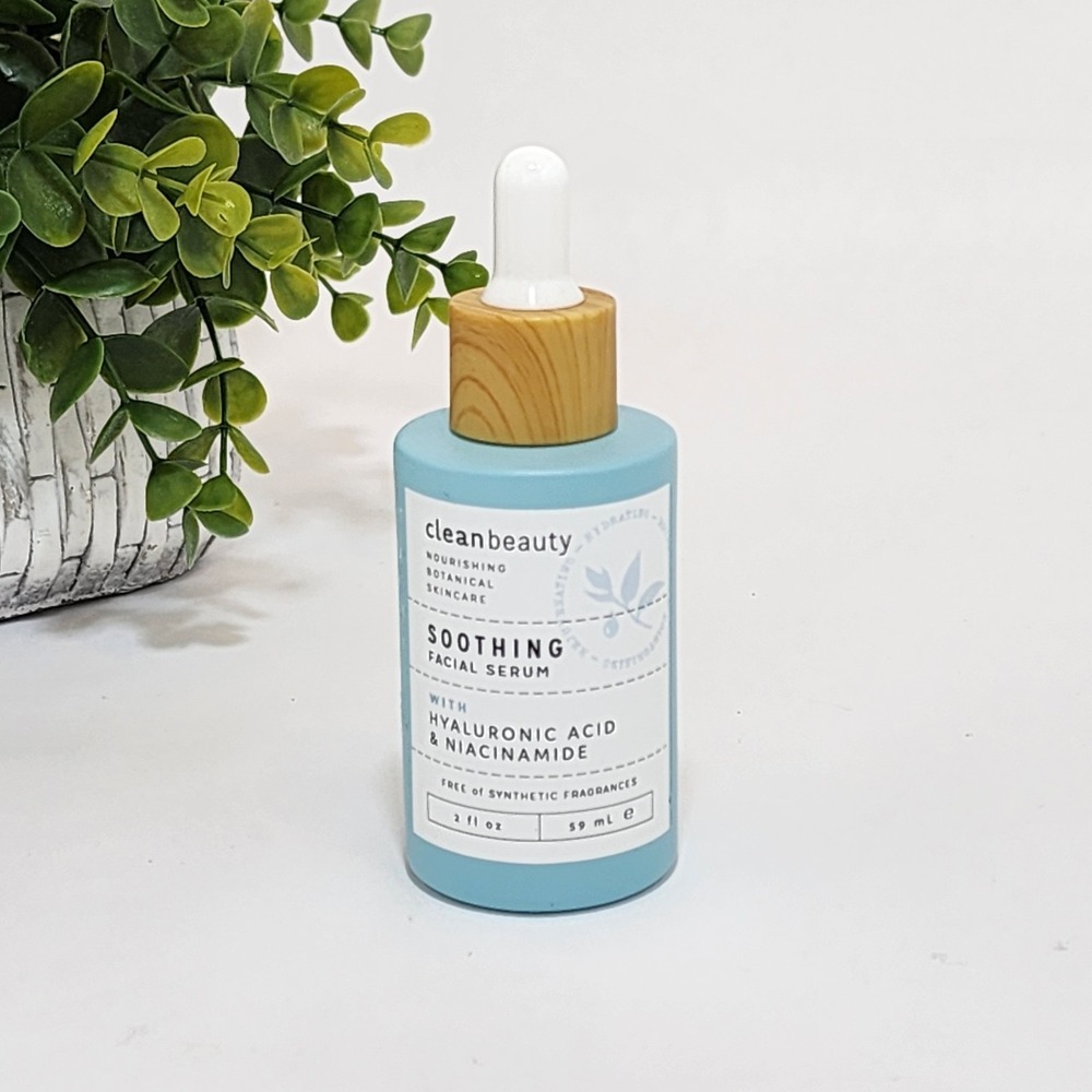Clean Beauty Soothing Facial Serum with Hyaluronic Acid & Niacinamide 2 fl oz
